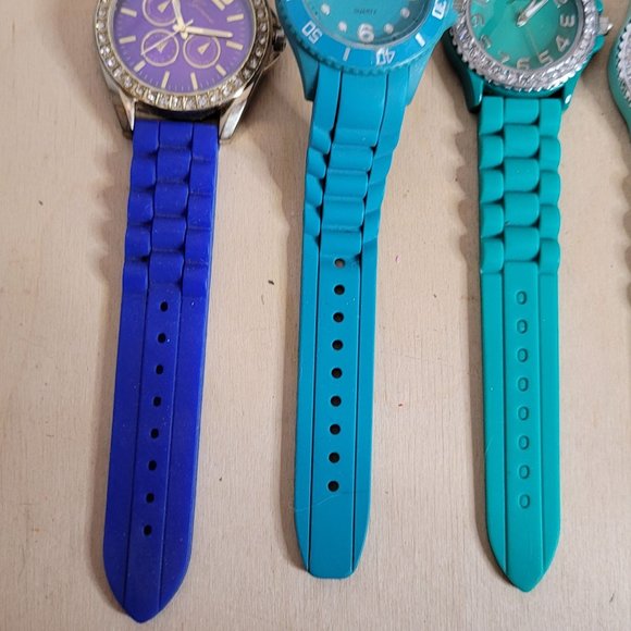 Geneva Watch Lot of 5 Blue Green Silicone Bands Untested No Batteries For Parts - Picture 4 of 15